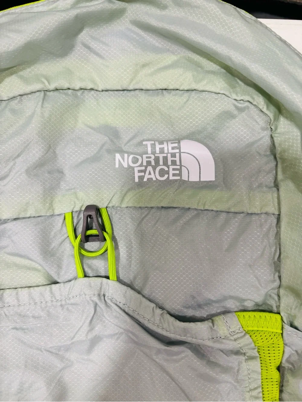The North Face lightweight men’s
